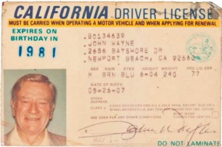 18 Amazing Vintage Celebrity Driver’s Licenses and IDs