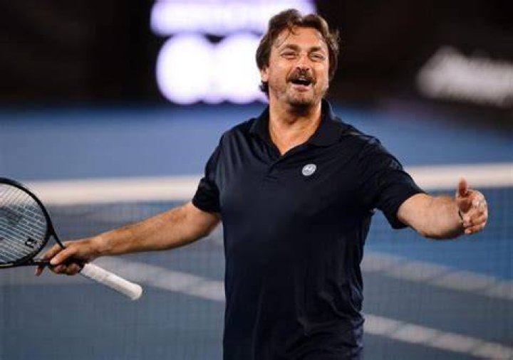 Âge de Henri Leconte: Un Parcours Tennisistique Étincelant au Fil des Ans
