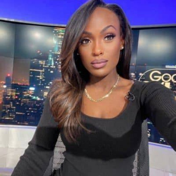 Brooke Thomas FOX 11, Bio, Wiki, Age, Husband, Married, Salary
