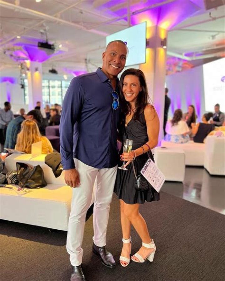 Ines Rosales (Fox 5) Bio, Wiki, Age, Birthday, Height, Husband, Salary, Net Worth