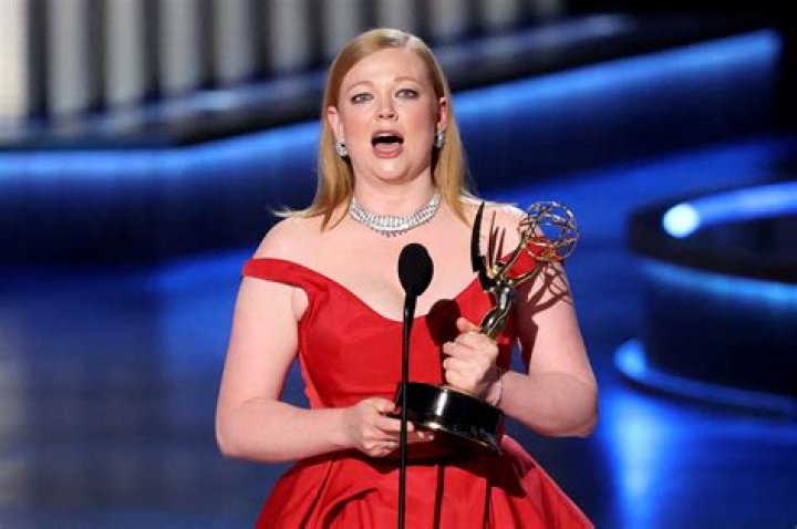 Jennifer Coolidge Steals the Spotlight at the 75th Emmy Awards With The Acceptance Speech