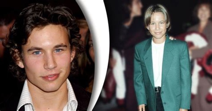
Jonathan Taylor Thomas Age, Height, Girlfriend, Children & Net Worth