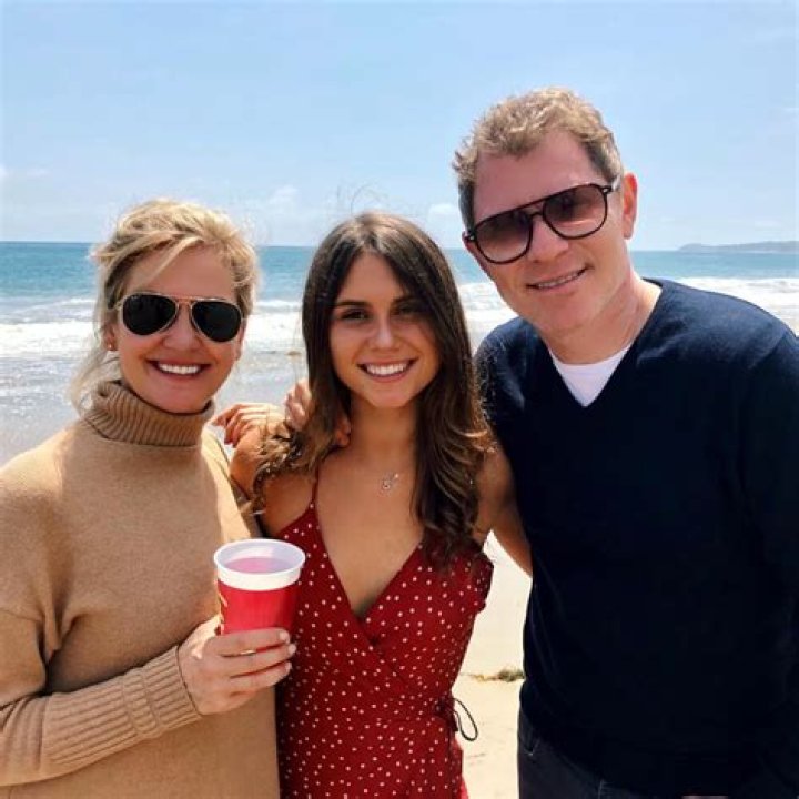 Kate Connelly, Bobby Flay ká oko | Wiki/Bio, Ọjọ-ori, Apapọ Nẹtiwọọki, Iṣẹ-iṣẹ, Iye Nẹtiwọọki, Awọn fọto ati Awọn Otitọ
