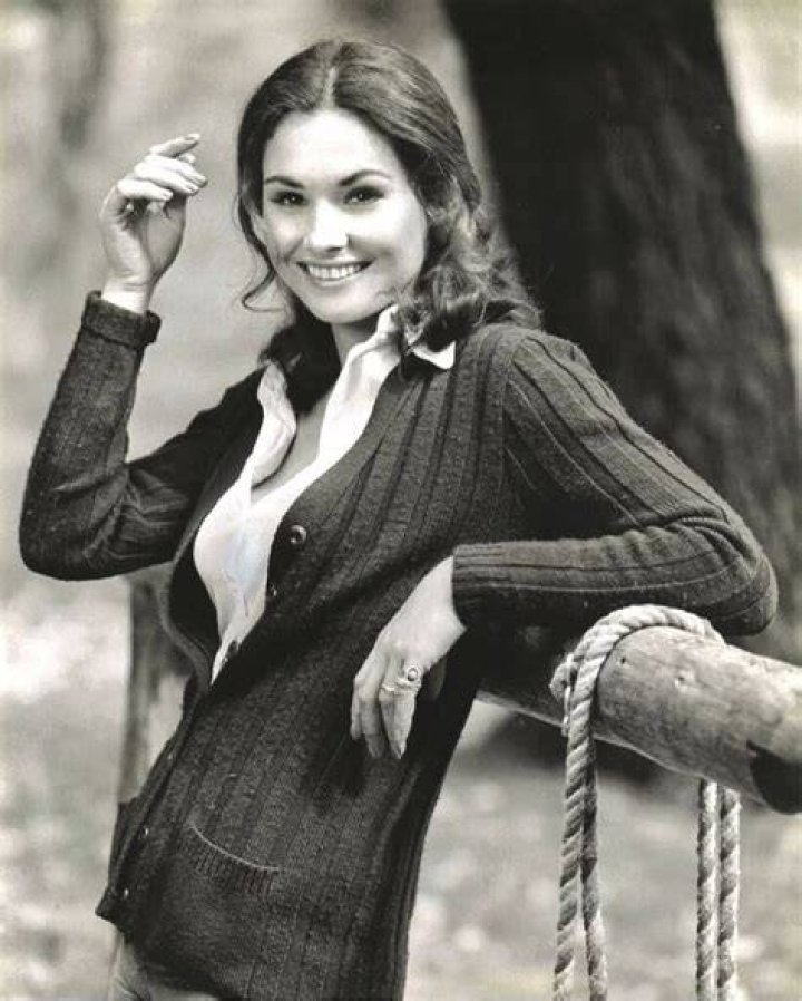 Lori Saunders | Wiki/Bio, Net worth, Today, Death, husband and Career