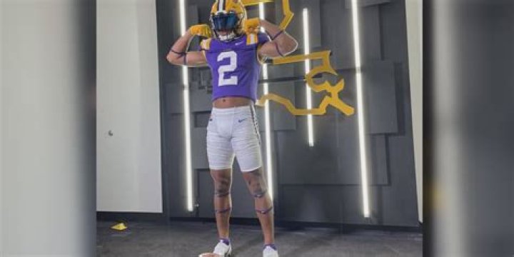 LSU locks in another in-state recruit with the commitment of Many linebacker Tylen Singleton