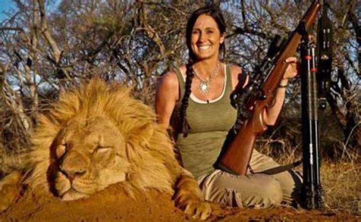 
Melissa Bachman Age, Net Worth, Affair Bio, Height, Family & Boyfriend