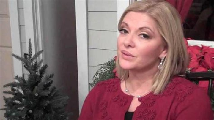 
Pat James-Dementri Wiki, Age, Bio, Married, Husband, Daughter & Salary