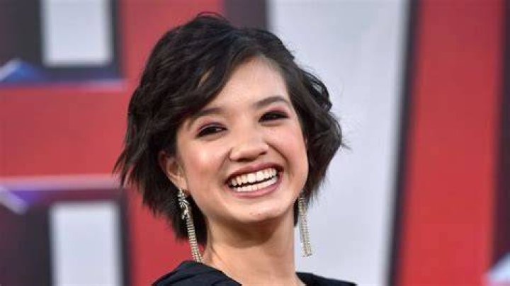 
Peyton Elizabeth Lee Bio, Wiki, Age, Height, Net Worth and Career