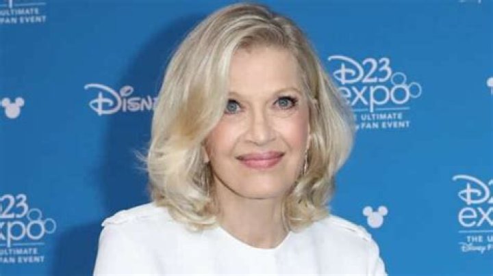 Salary, Income, Net Worth: Diane Sawyer - 2024