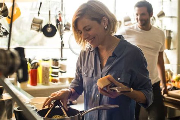Sienna Miller: I’ll only take time away from my daughter to work for amazing directors | London Evening Standard