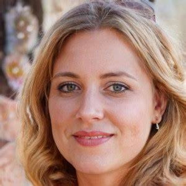 Taylor Davis ESPN | Age, Husband, Career, Photos, Height, Early Life.