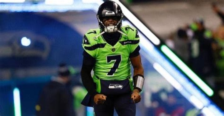 The 25+ Best Geno Smith Fantasy Names