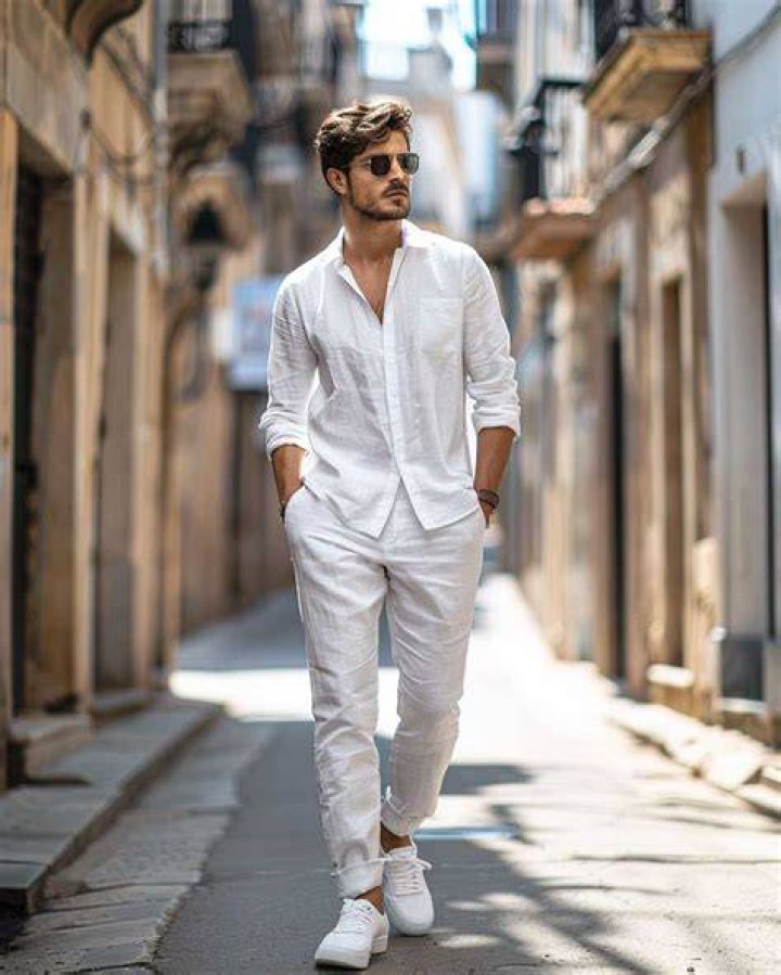 The All White Outfit Guide For Men