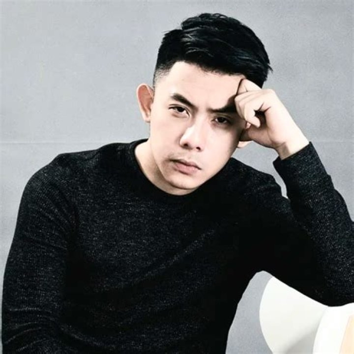 Tống Đông Khuê là ai?