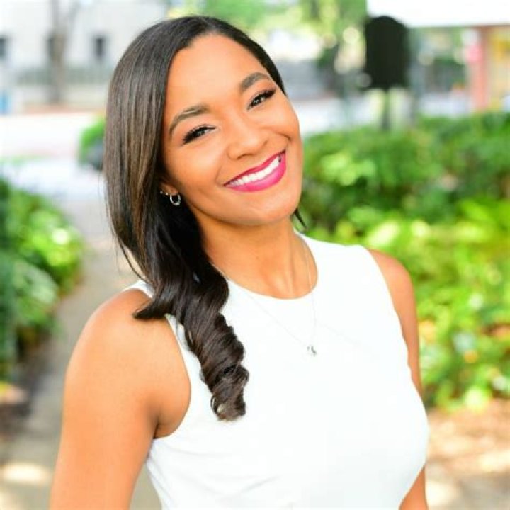 
With Whom The Fitness Instructor, April Dupre Walk Down The Aisle? Know Her Personal Life And Net Worth